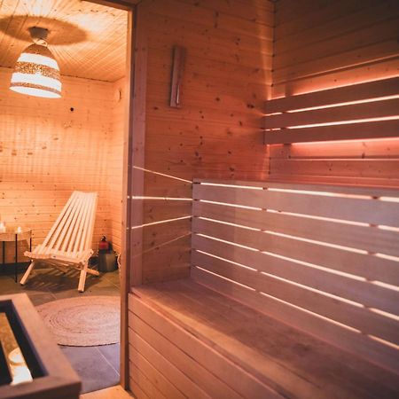 Beskid Sielski - Klimatyczne Domki W Lipowej Z Widokiem Na Gory I Sauna - Dream Apart Zywiec Bagian luar foto