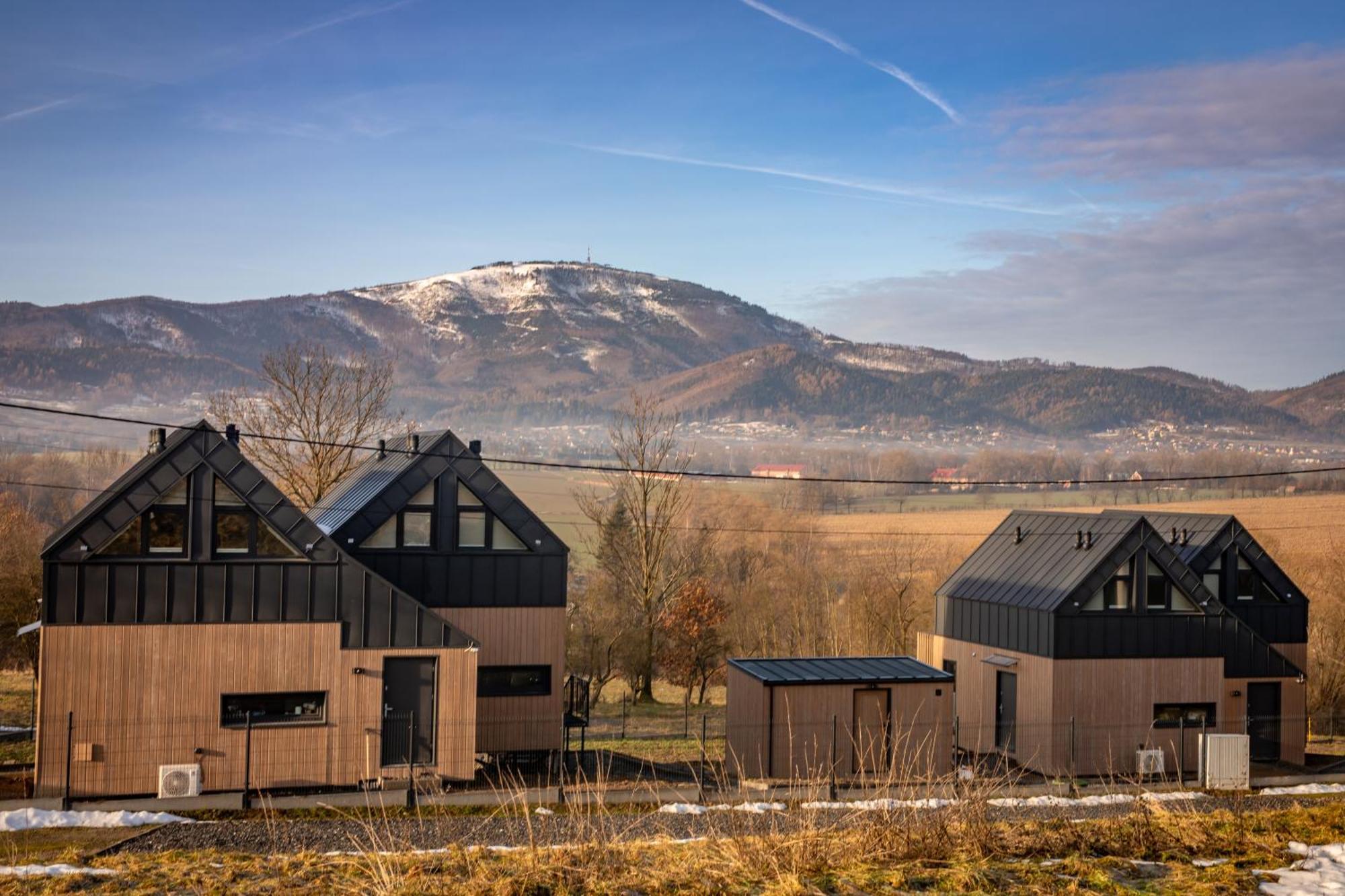 Beskid Sielski - Klimatyczne Domki W Lipowej Z Widokiem Na Gory I Sauna - Dream Apart Zywiec Bagian luar foto